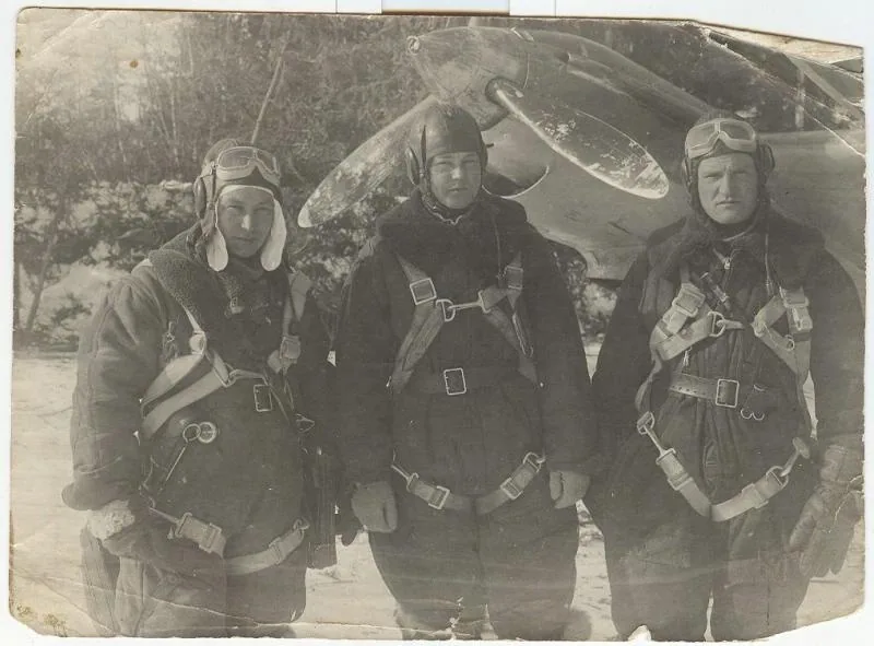Старая фотография до восстановления