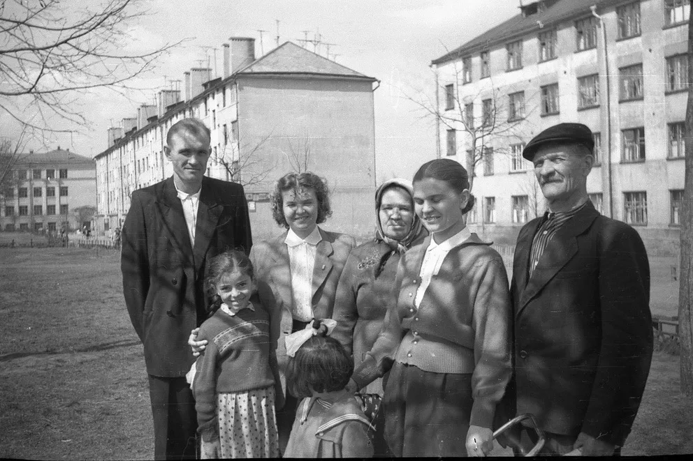 Совет: как переснять снимок на телефон — старая фотография до восстановления