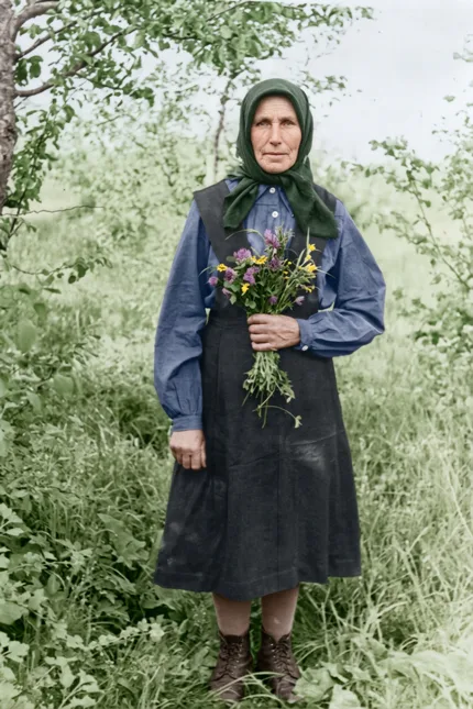 Совет: печать любимого портрета на холсте — фотография после восстановления, возвращены цвет и резкость
